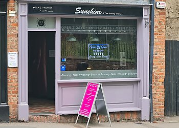 York beauty salons Sunshine & The Beauty Within image 1