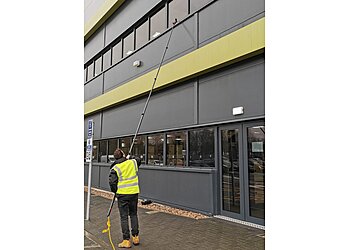 Solihull window cleaners Superclean Solutions image 1