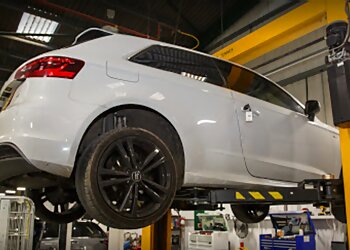 Swansway Accident Repair Centre