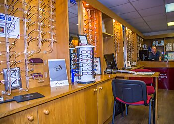 T A McMahon Optometrists Ltd