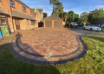 TC Fencing & Landscaping