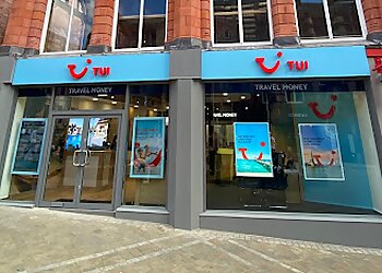 Leeds travel agencies TUI Holiday Store Leeds  image 1