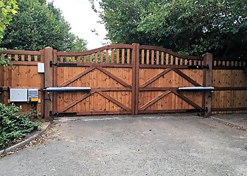 Tarmec and Croft Fencing and Gates Ltd