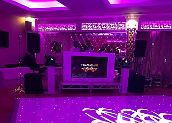 Temptasians DJs