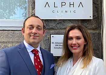 Thanassi Athanassopoulos, MA, MBBS, MRCS, DM, FRCS (Plast) - ALPHA HOSPITAL GROUP