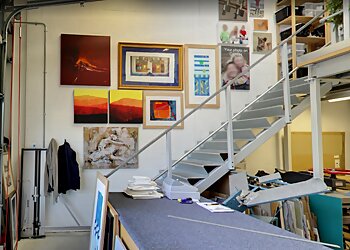 Wokingham art galleries The Art Company image 1