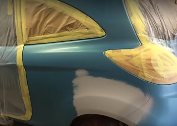 The Car Painter Hull