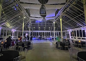 The Isla Gladstone Conservatory