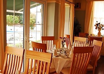 The Moelwyn Hotel and Restaurant