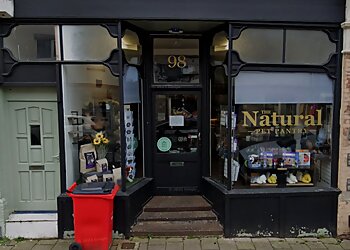 Vale Of Glamorgan pet shops The Natural Pet Pantry Ltd  image 1