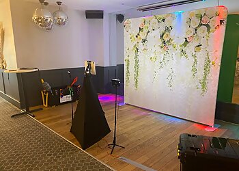 PerfectSelfie Elite Photobooth Hire