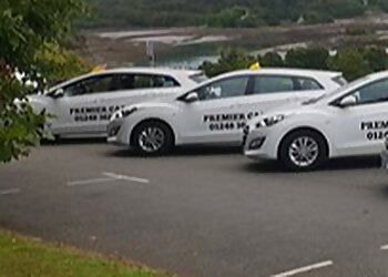 Gwynedd taxis The Premier Group North Wales image 1