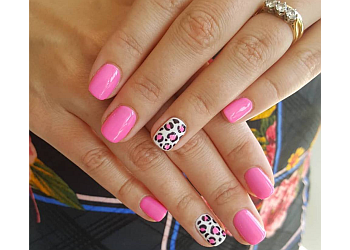 3 Best Nail Salons in St Albans, UK - Expert Recommendations