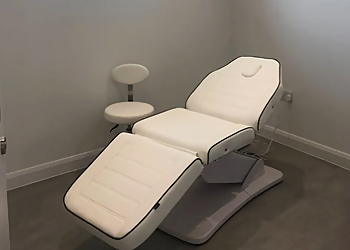 The Salon at Maxy Farm