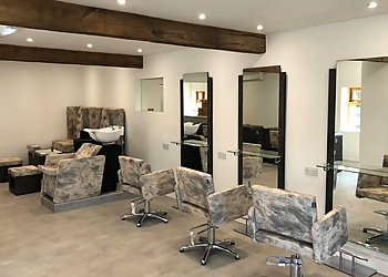 The Salon at Maxy Farm