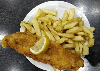3 Best Fish And Chips in Blackpool, UK - Expert Recommendations