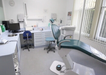 3 Best Dentists In Coventry, UK - Expert Recommendations