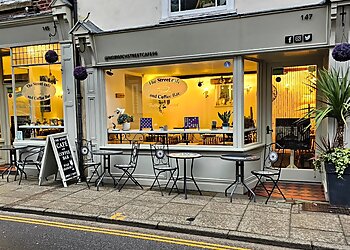 The Street Cafe