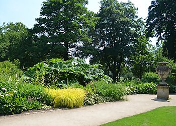 The University of Oxford Botanic Garden