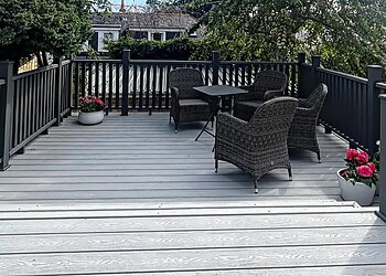 Thomson Decking & Fencing