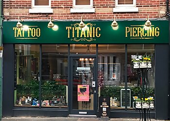 Titanic Tattoo & Piercing