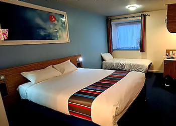 Travelodge Newport Central
