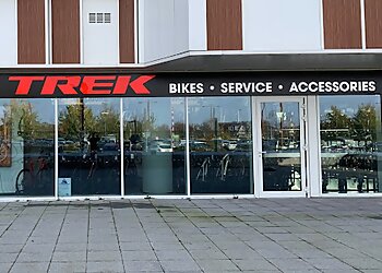 Wokingham bicycle shops Trek Bicycle Bracknell image 1