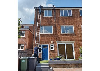 Bradford gutter cleaners Trusted Cleanerz Ltd image 1