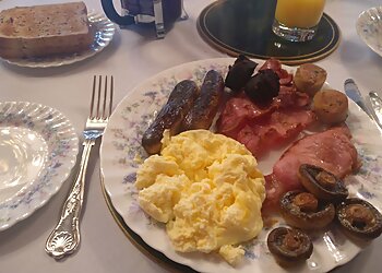 Tudor Place Bed & Breakfast