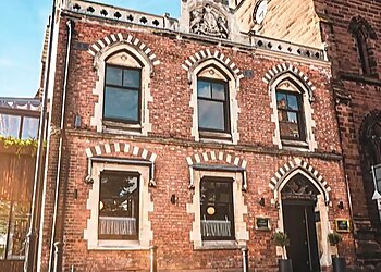 Upstairs At The Grill