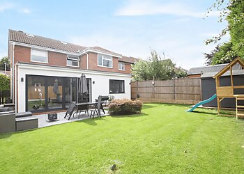 Use Your Space Design & Build