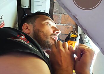 V & A Burgess Ltd, Electrical Faults Fixed