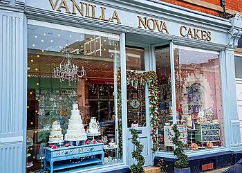 Vanilla Nova Cake Boutique