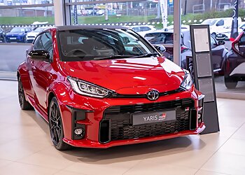 Vantage Toyota Wakefield