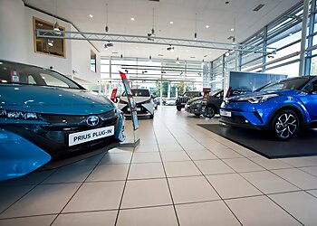 Vantage Toyota Wakefield