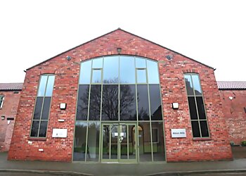 Vasu Karri, BSc (Hons), MBBS, MRCS, MSc, FRCS (Plast) - THE KARRI CLINIC