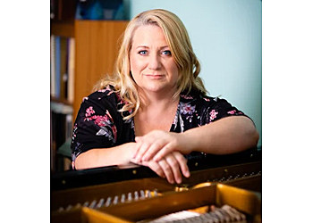 Vicky Clubb Music