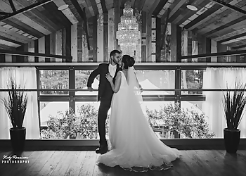 Vicky Rennison Photography