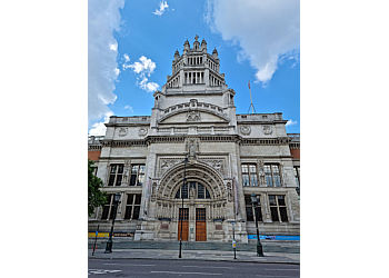 Victoria and Albert Museum