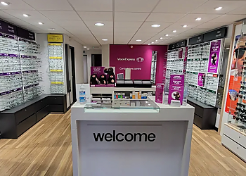  Vision Express Opticians Wokingham