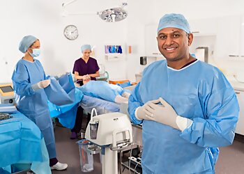 Vivek Sivarajan, Mb, ChB, MRCS, MD, FRCS(Plast) - ELANIC CLINIC