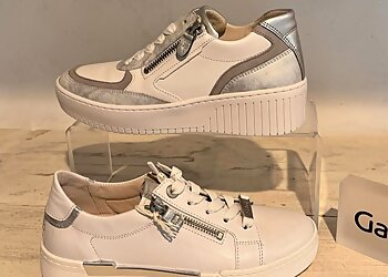 Vix Ladies Footwear & Accessories