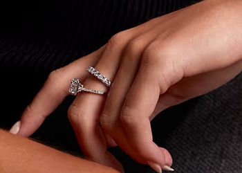 Warren James Jewellers