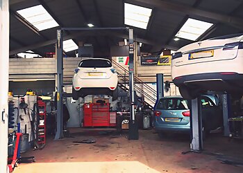 3 Best Car Garages in Canterbury, UK - Expert Recommendations