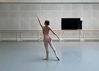 Whitehouse Ballet School
