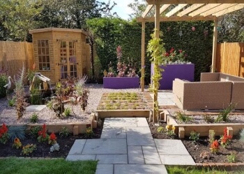 3 Best Landscape Gardeners in Wirral, UK - Expert 