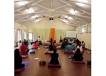 3 Best Yoga Classes in Watford, UK - Expert Recommendations