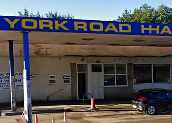 East Riding car garages York Road Garage image 1