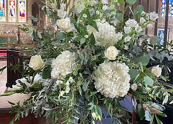 Yvonne Dennis Flowers