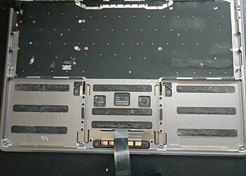 keepinguconnected.co.uk